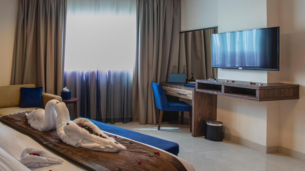 Viola Hotel Apartments Σάρτζα Εξωτερικό φωτογραφία