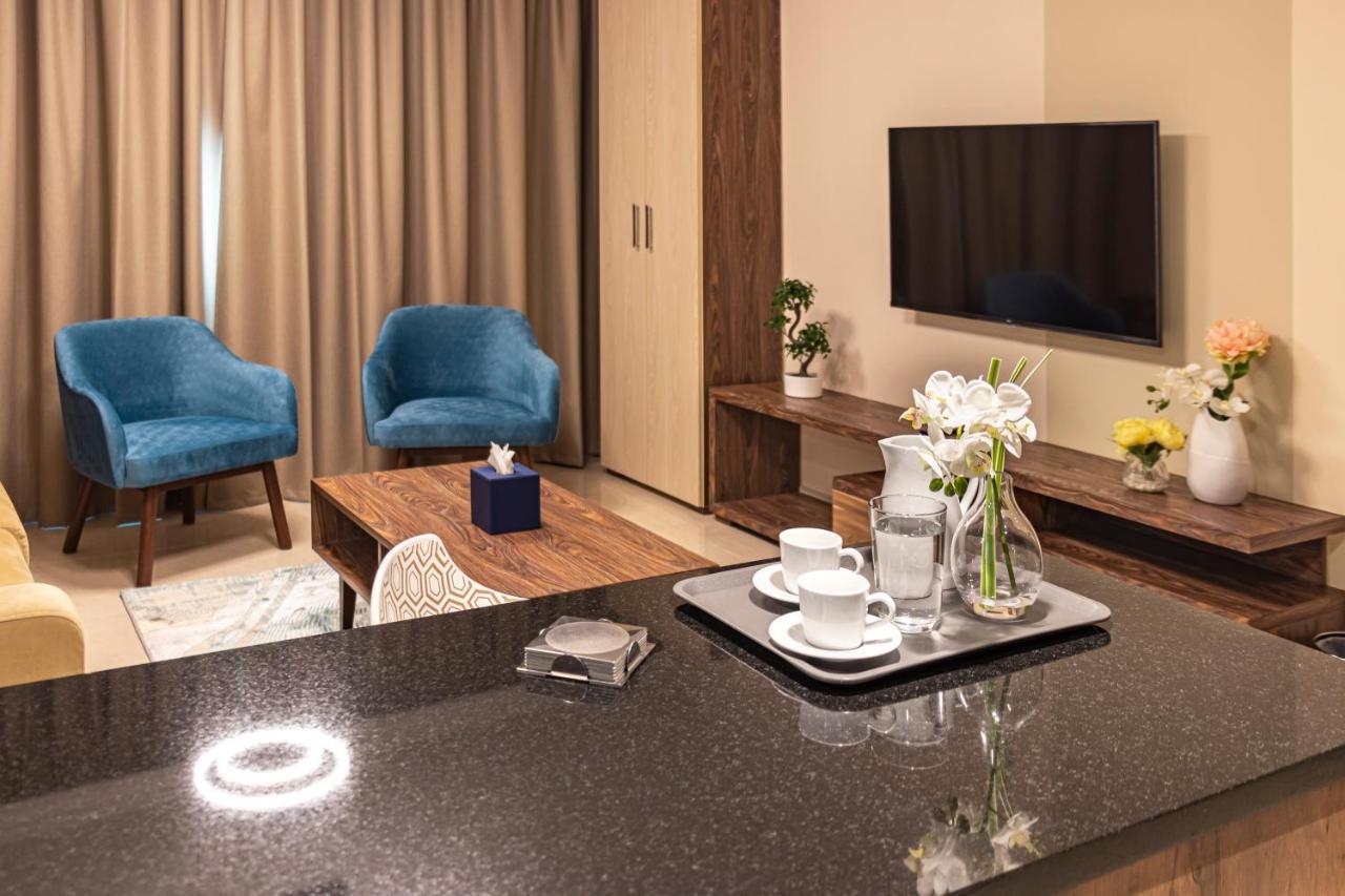 Viola Hotel Apartments Σάρτζα Εξωτερικό φωτογραφία